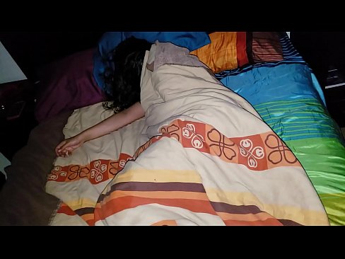 ❤️ Fiul vitreg care își ceartă tânăra mamă vitregă în timp ce ea doarme. ☑  at ro.pornohdmega.ru